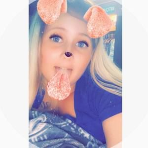 Meet your Posher, Laci